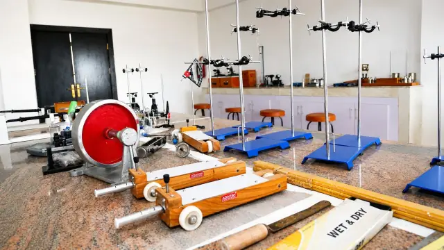 Physics Apparatus
